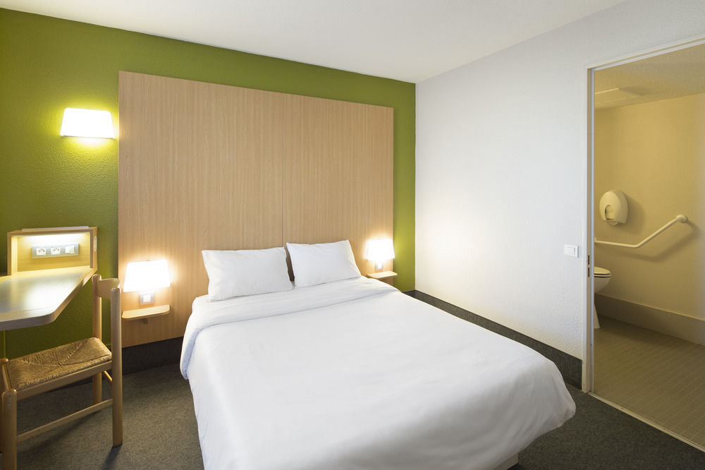 B&B Hotel Creil Chantilly 외부 사진